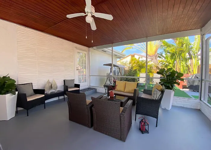Modern Home, Excellent Location Miami