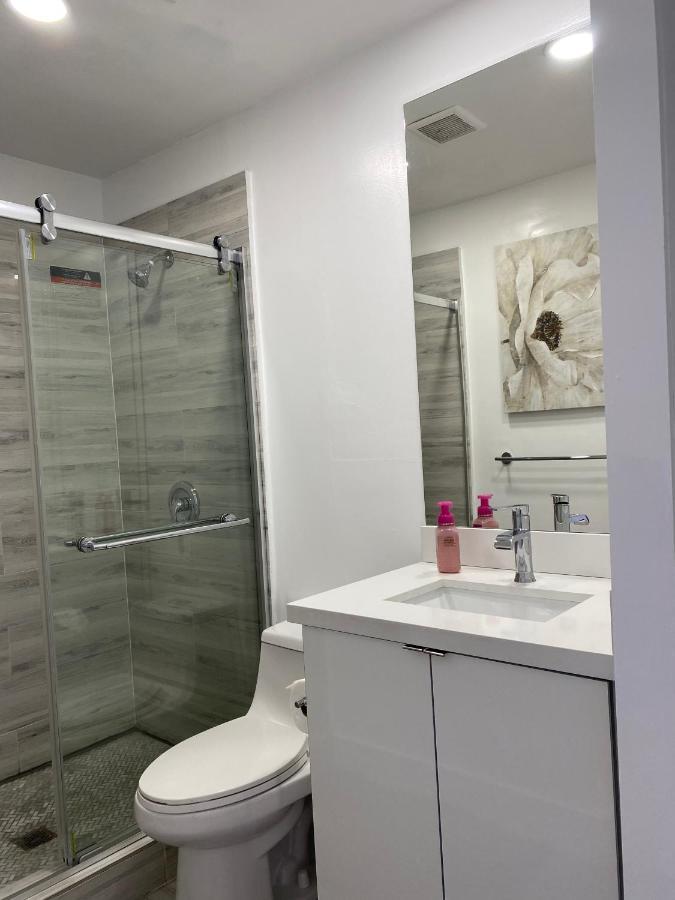 Modern Home, Excellent Location Casa vacanze *